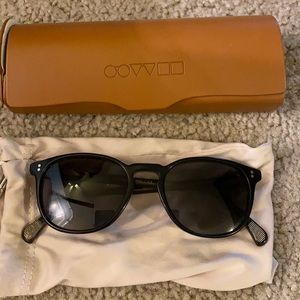 Oliver Peoples women’s sunglasses, like new